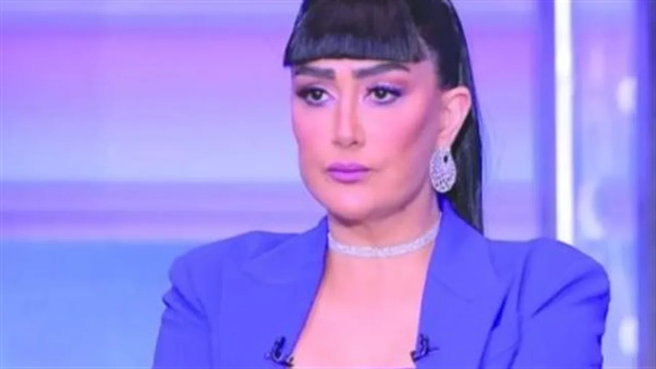 أسرار القوة والصمود.. غادة عبد الرازق تروي تجربتها في مواجهة اللحظات الصعبة بمفردها